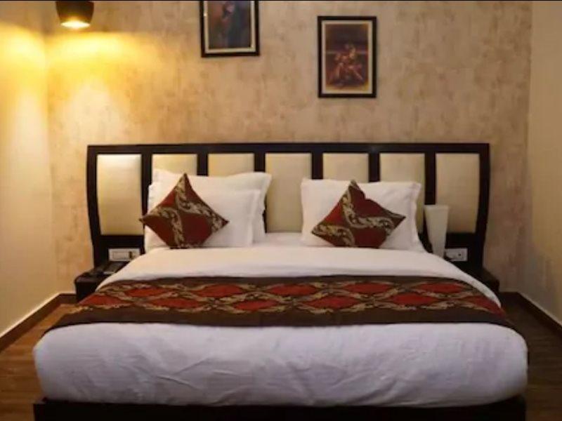 Hotel Suncity & Restaurant Hisār 외부 사진