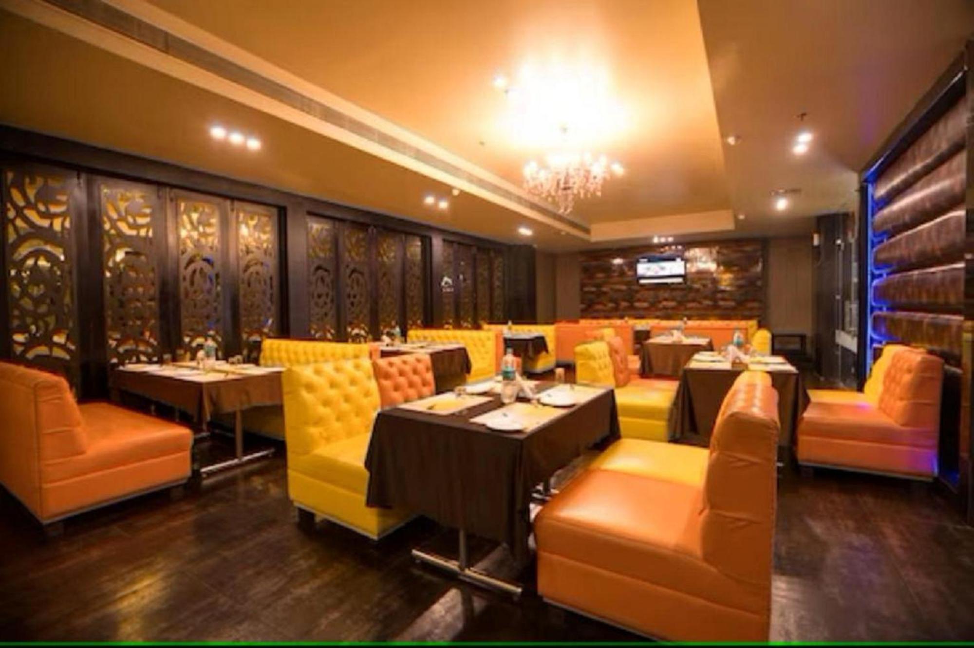 Hotel Suncity & Restaurant Hisār 외부 사진