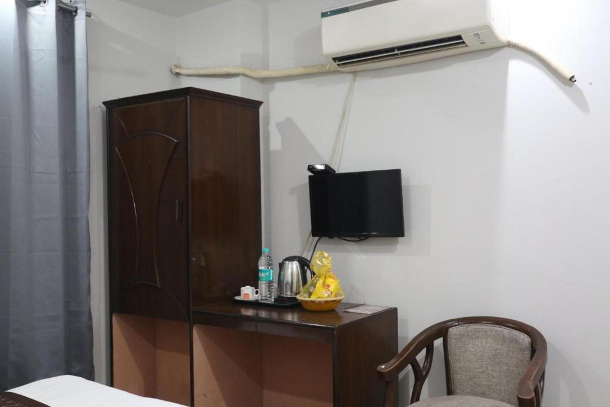 Hotel Suncity & Restaurant Hisār 외부 사진