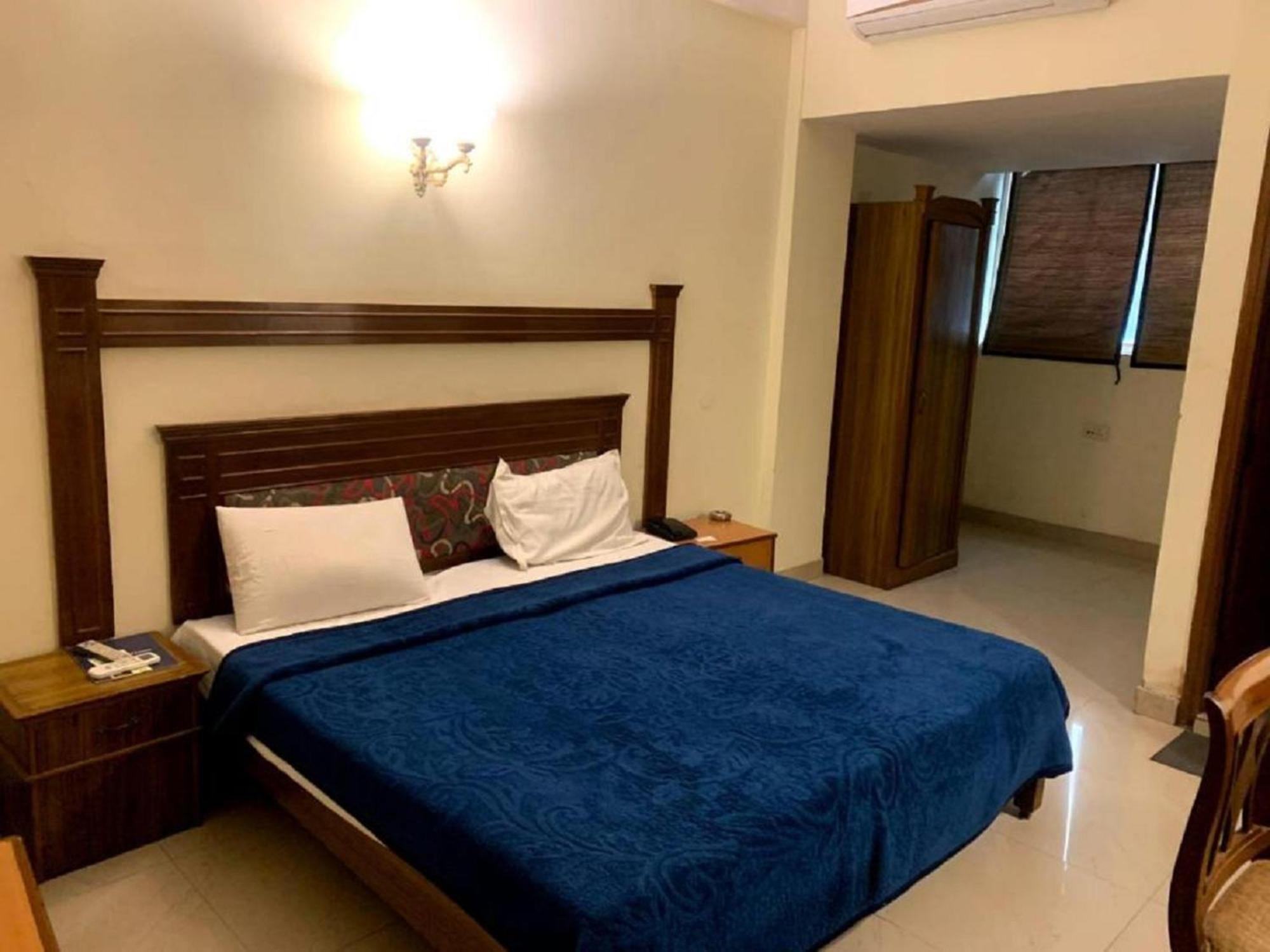 Hotel Suncity & Restaurant Hisār 외부 사진