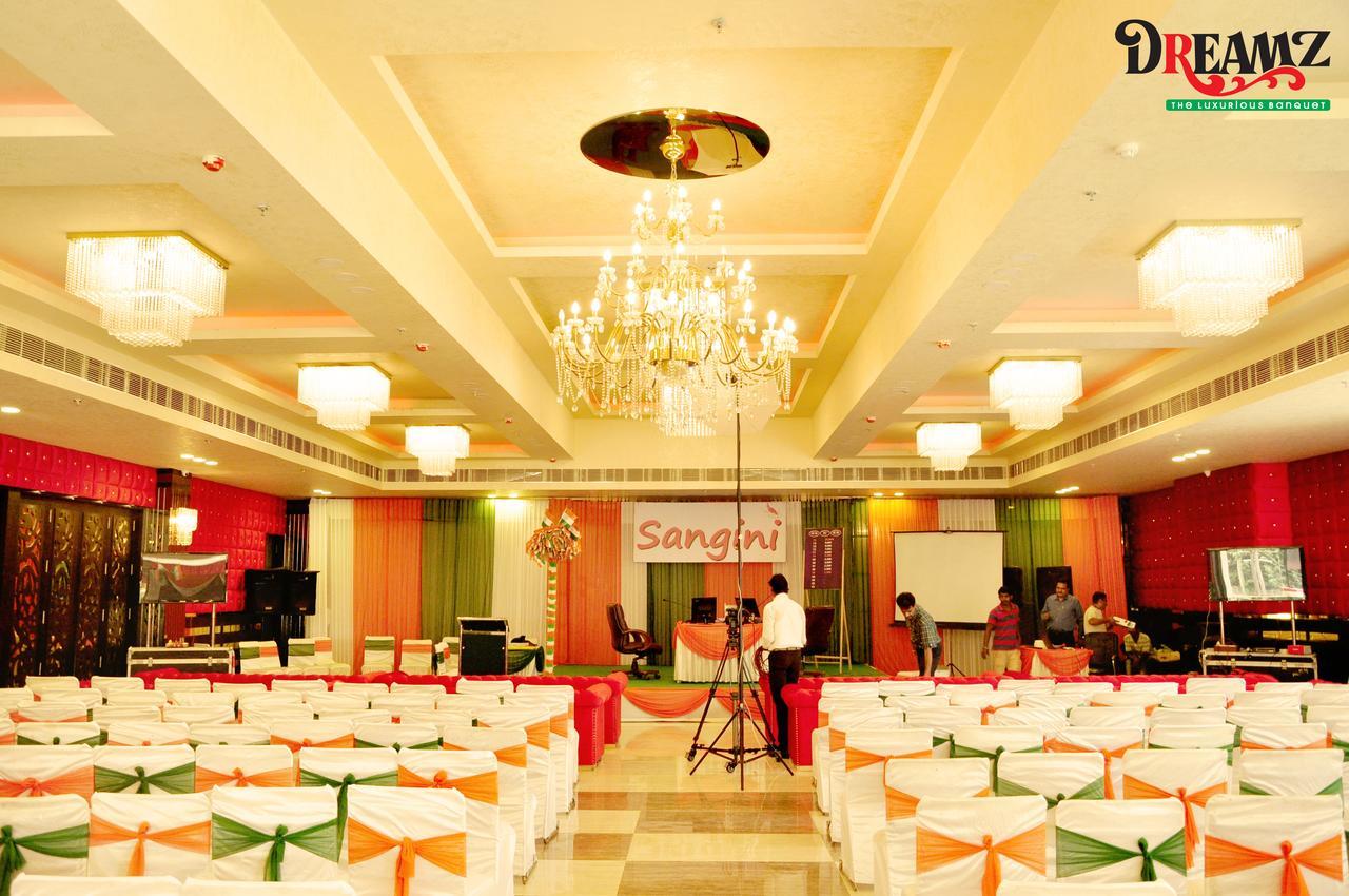 Hotel Suncity & Restaurant Hisār 외부 사진